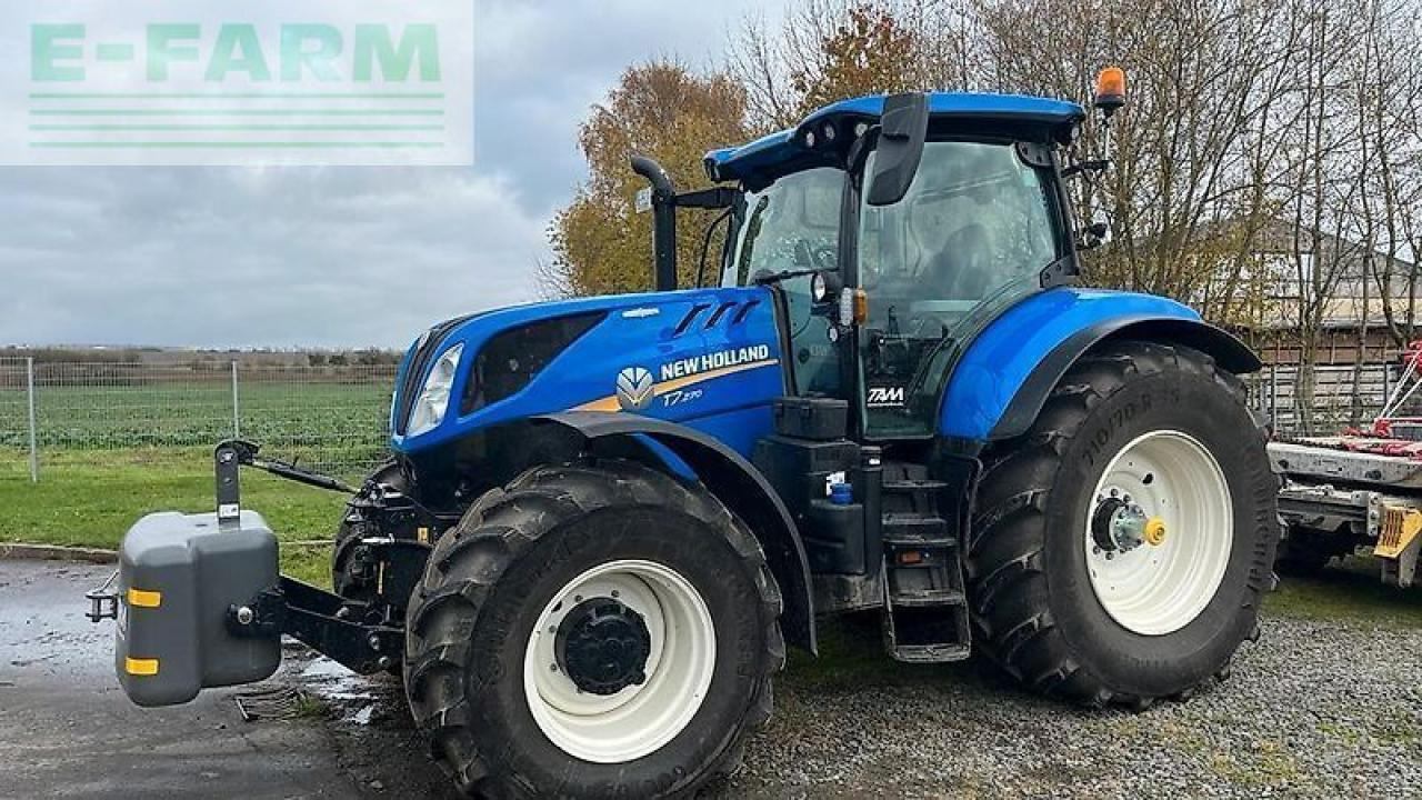 New Holland t 7.270 ac autocommand frontzapfwelle wendelüfter - Farm tractor: picture 1 New Holland t 7.270 ac autocommand frontzapfwelle wendelüfter - Farm tractor: picture 1