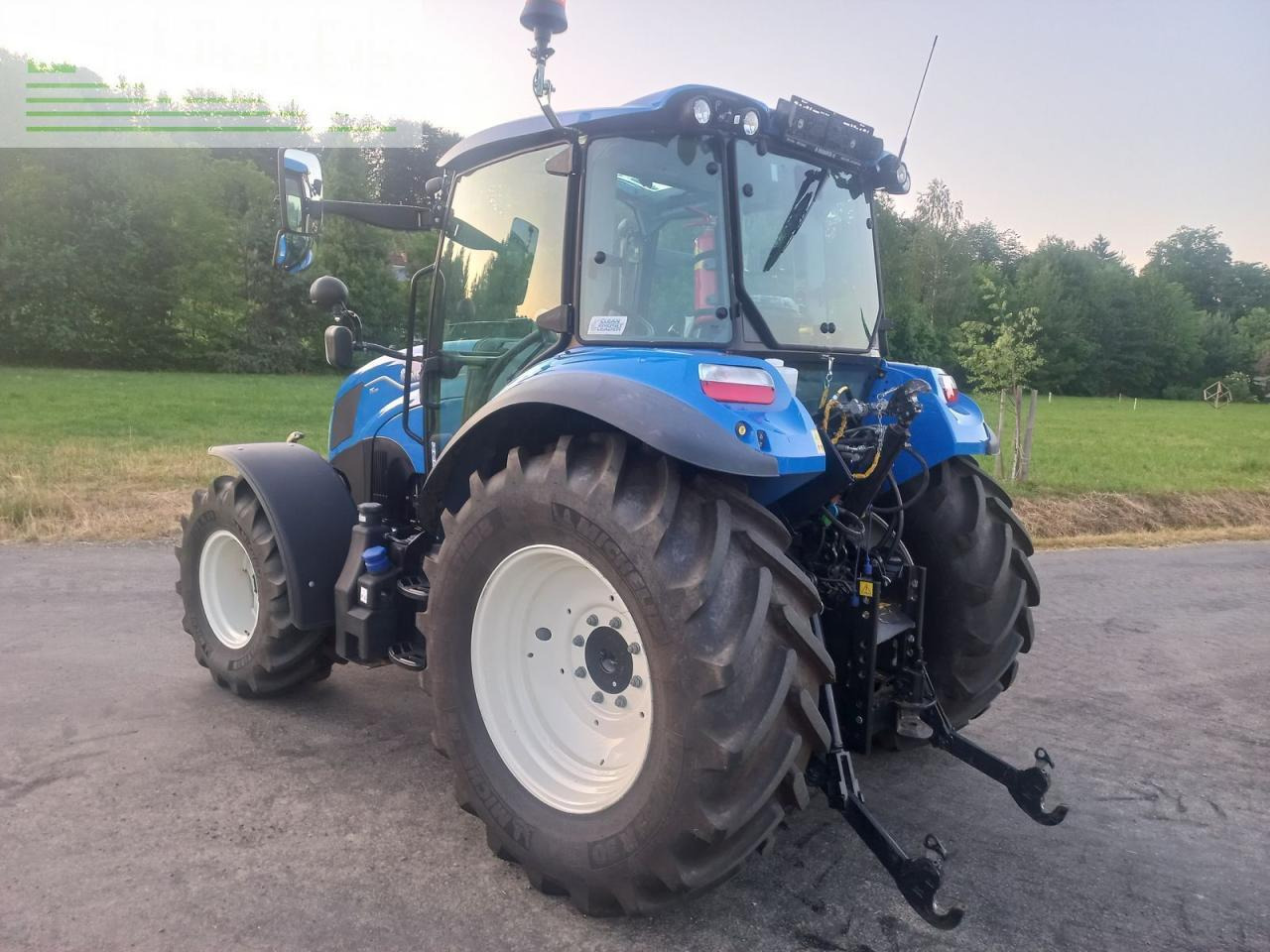 New Holland t5.110 dual command - Farm tractor: picture 5 New Holland t5.110 dual command - Farm tractor: picture 5