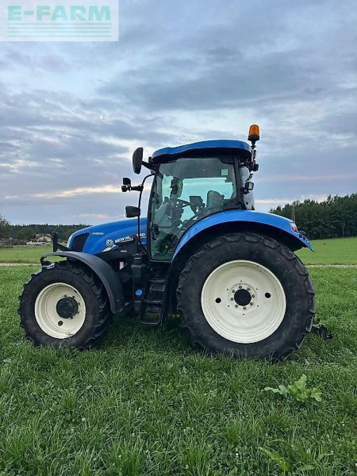 New Holland t6.140 auto command - Farm tractor: picture 2 New Holland t6.140 auto command - Farm tractor: picture 2