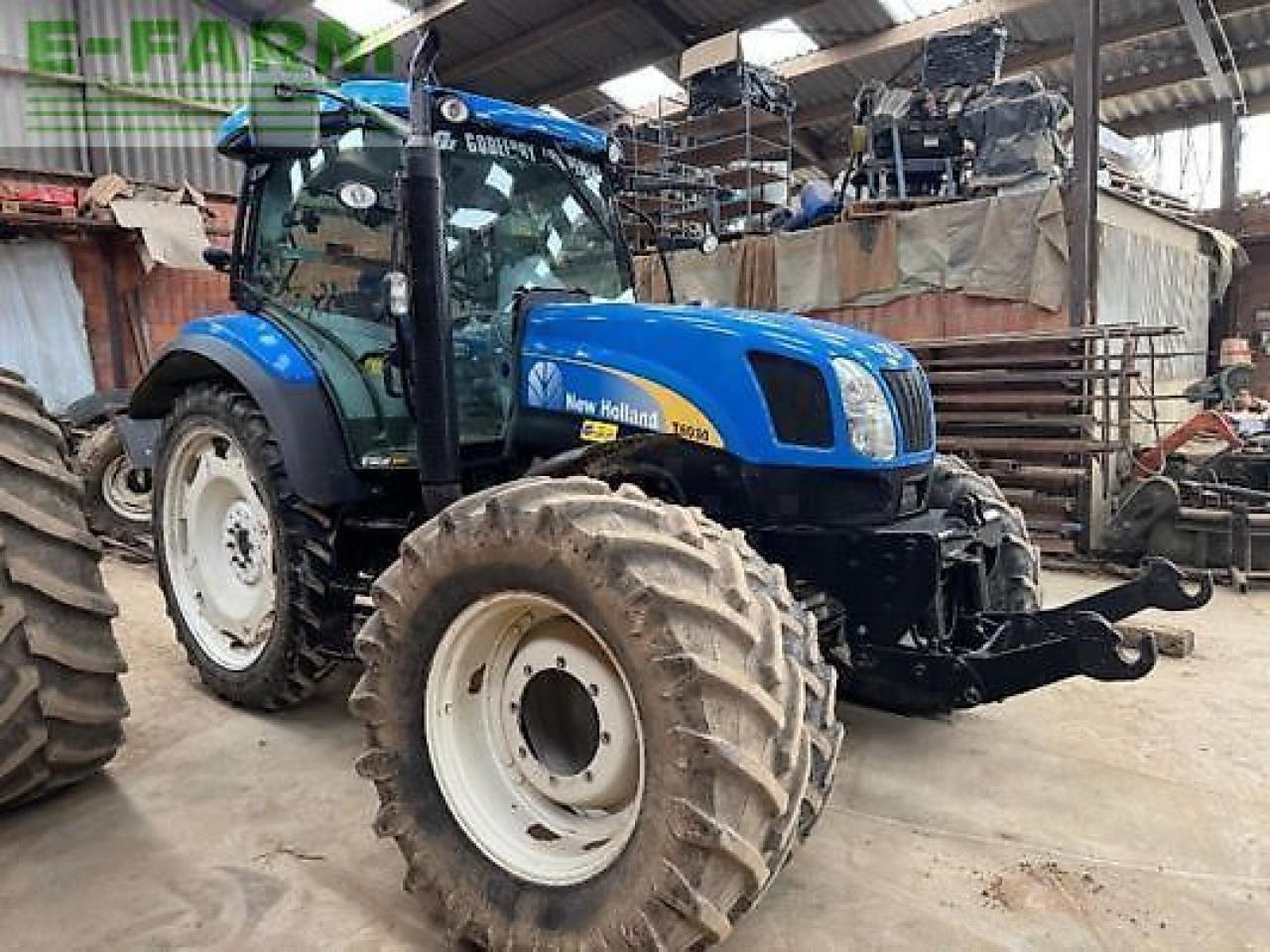 New Holland t6030 - Farm tractor: picture 2 New Holland t6030 - Farm tractor: picture 2
