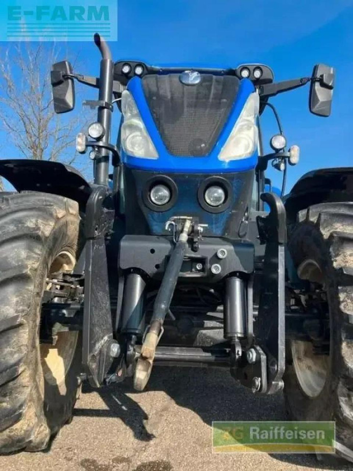 New Holland t7.175 - Farm tractor: picture 3 New Holland t7.175 - Farm tractor: picture 3