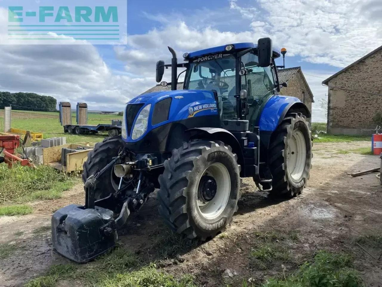 New Holland t7 200 autocommand - Farm tractor: picture 1 New Holland t7 200 autocommand - Farm tractor: picture 1