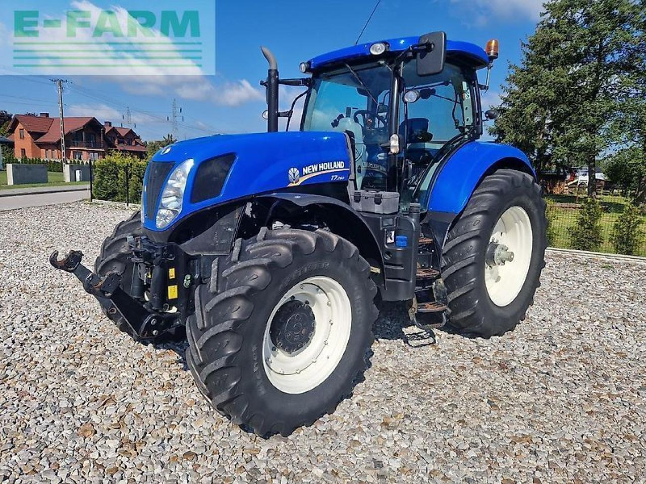New Holland t7.260 - Farm tractor: picture 1 New Holland t7.260 - Farm tractor: picture 1