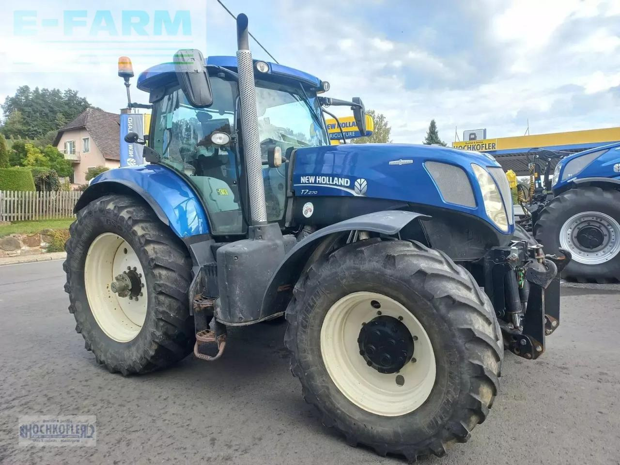 New Holland t7.270 auto command bluepower - Farm tractor: picture 3 New Holland t7.270 auto command bluepower - Farm tractor: picture 3