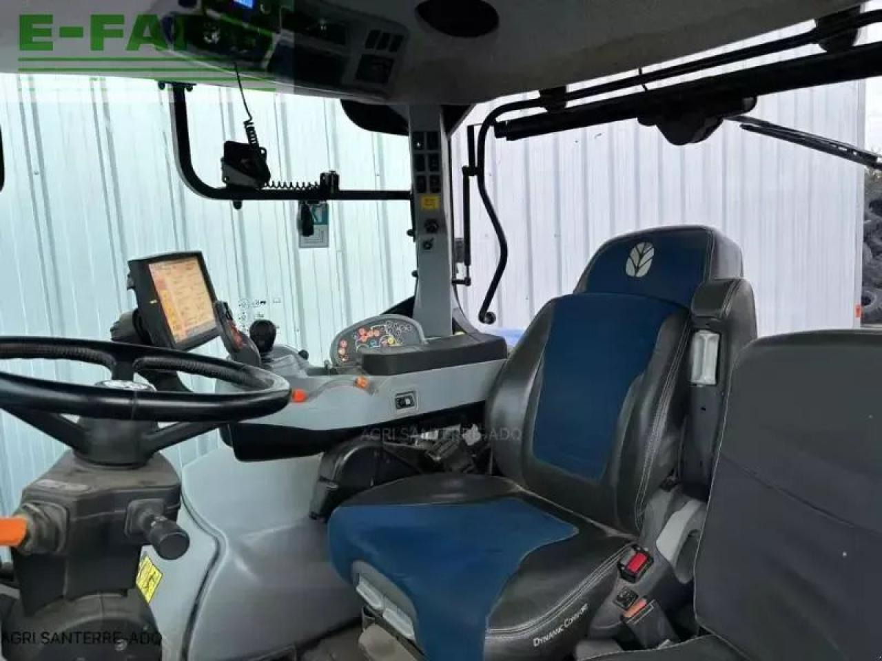 New Holland t7.315 - Farm tractor: picture 5 New Holland t7.315 - Farm tractor: picture 5