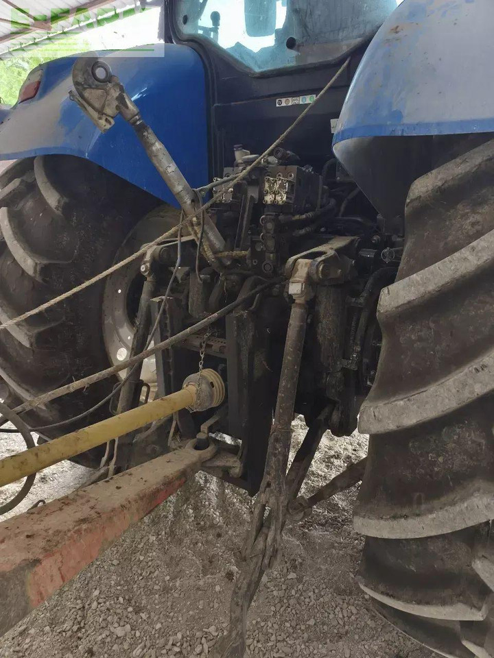 New Holland t7030 - Farm tractor: picture 4 New Holland t7030 - Farm tractor: picture 4