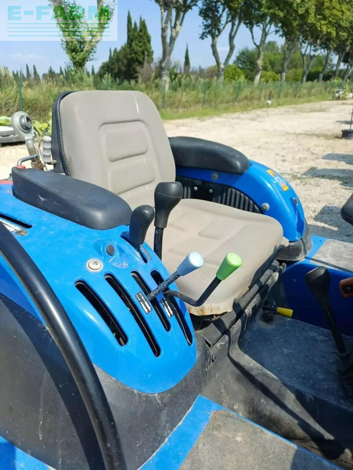 New Holland tracteur tk 4030f - Farm tractor: picture 4 New Holland tracteur tk 4030f - Farm tractor: picture 4