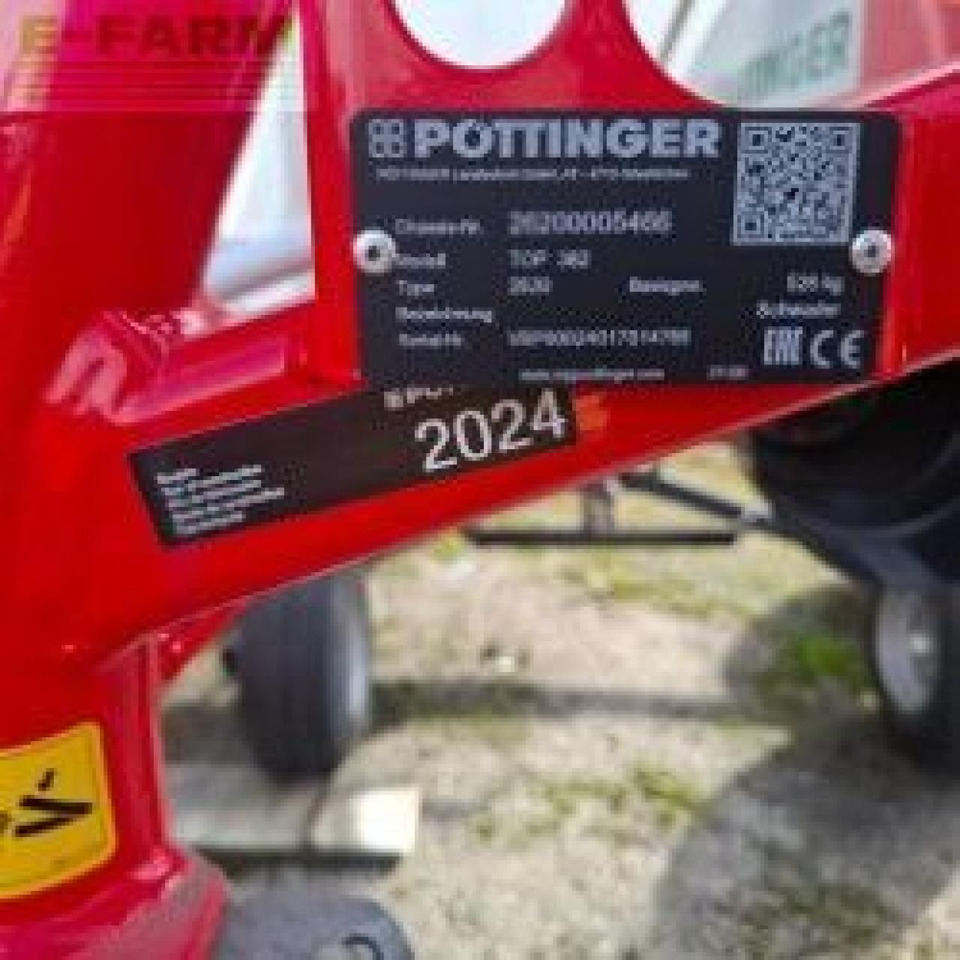 Pöttinger Top 382 - Tedder/ Rake: picture 4 Pöttinger Top 382 - Tedder/ Rake: picture 4