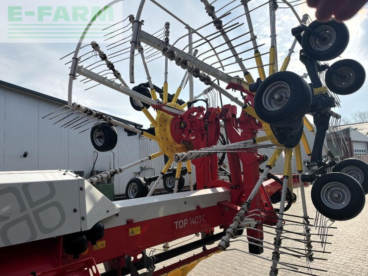 Tedder/ Rake Pöttinger top 1403 c: picture 10 Tedder/ Rake Pöttinger top 1403 c: picture 10