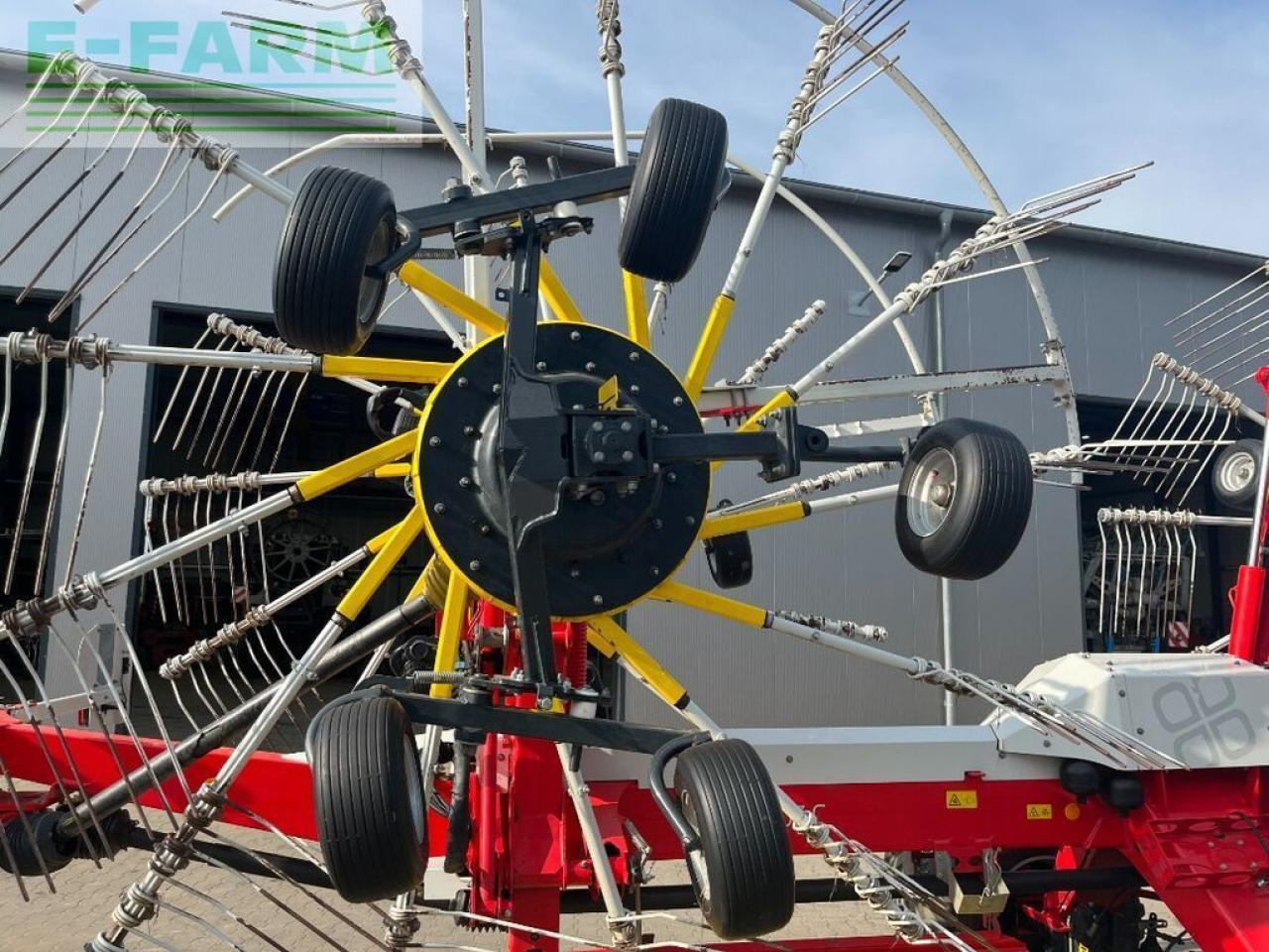 Tedder/ Rake Pöttinger top 1403 c: picture 14 Tedder/ Rake Pöttinger top 1403 c: picture 14