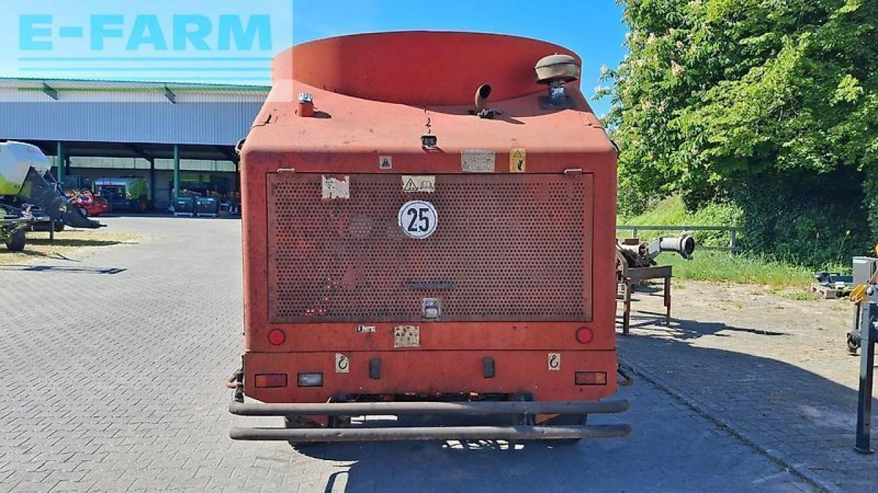 R.M.H. vs 11 - Livestock equipment: picture 4 R.M.H. vs 11 - Livestock equipment: picture 4