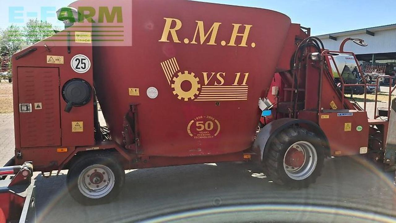 R.M.H. vs 11 - Livestock equipment: picture 5 R.M.H. vs 11 - Livestock equipment: picture 5