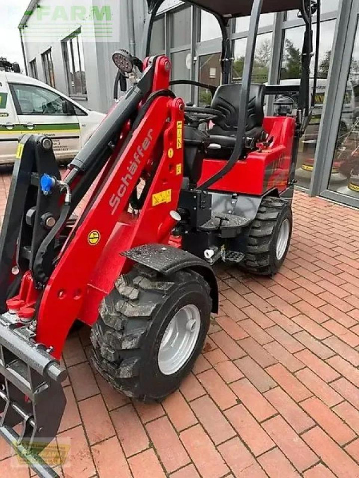 Schäffer 2028 - 2 euro-aufnahme - Wheel loader: picture 4 Schäffer 2028 - 2 euro-aufnahme - Wheel loader: picture 4