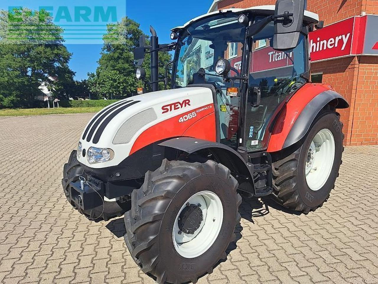Steyr 4065 kompakt s S - Farm tractor: picture 1 Steyr 4065 kompakt s S - Farm tractor: picture 1