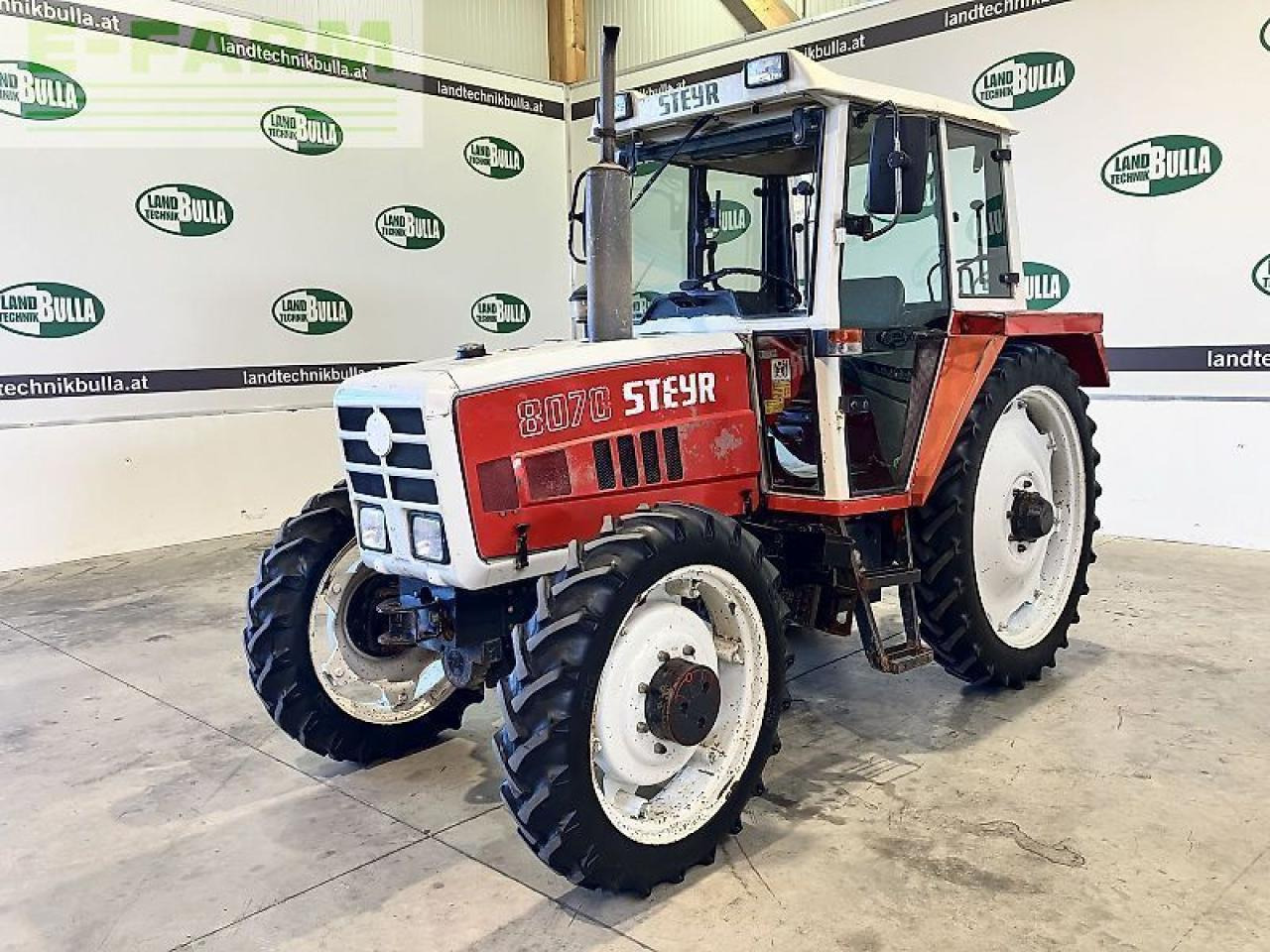 Steyr 8070 a sk 2 (kk) - Farm tractor: picture 1 Steyr 8070 a sk 2 (kk) - Farm tractor: picture 1