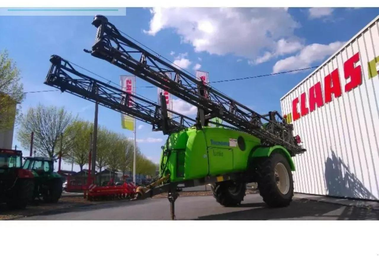 Tecnoma fortis 4300 - Trailed sprayer: picture 2 Tecnoma fortis 4300 - Trailed sprayer: picture 2