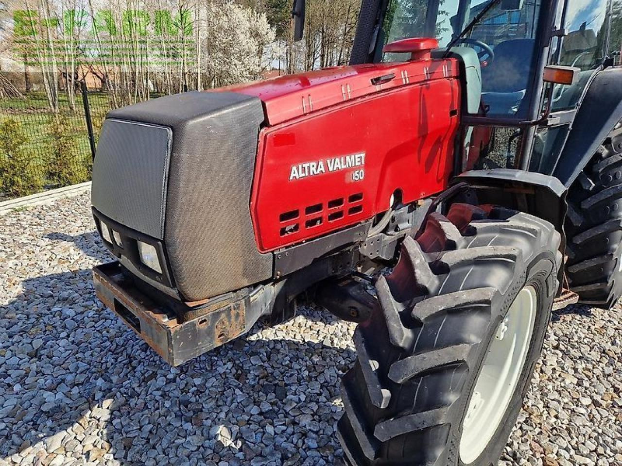 Valtra 8050 hitech HiTech - Farm tractor: picture 2 Valtra 8050 hitech HiTech - Farm tractor: picture 2