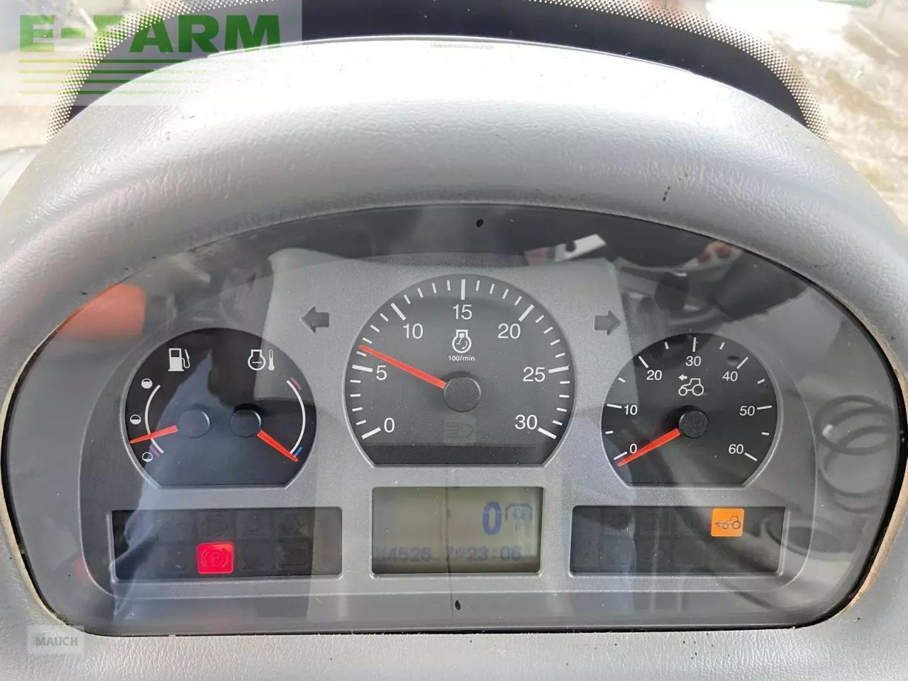 Farm tractor Valtra n 123 direct Direct: picture 13