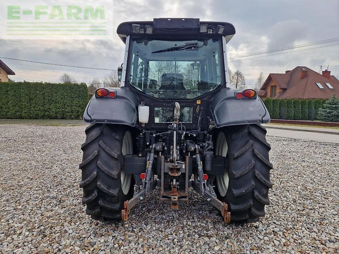 Valtra n103.4 h5 - Farm tractor: picture 4 Valtra n103.4 h5 - Farm tractor: picture 4