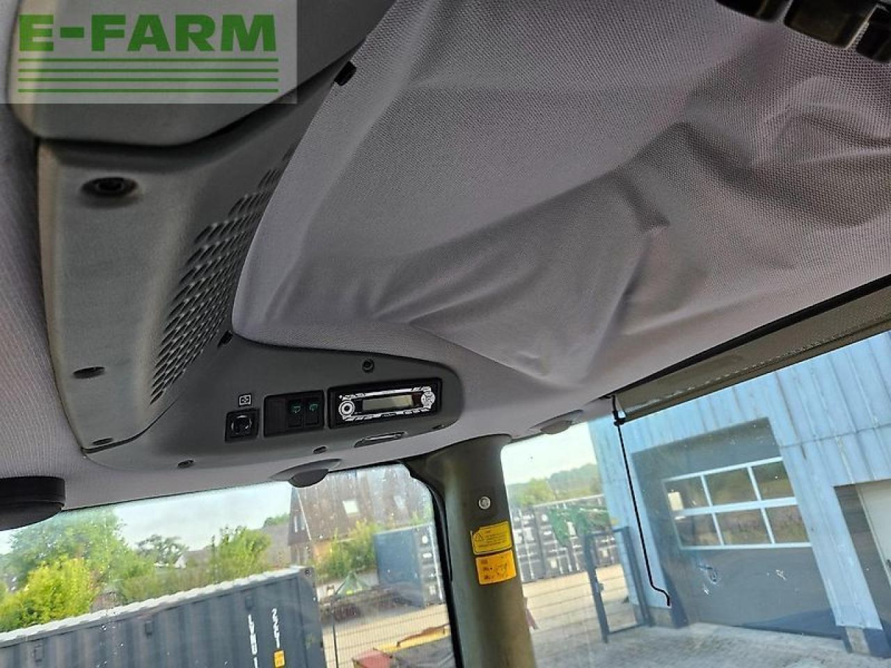 Farm tractor Valtra s 280: picture 14