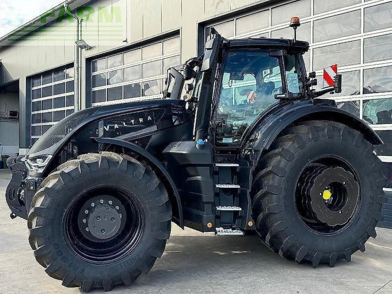 Valtra s396 unlimited - Farm tractor: picture 2 Valtra s396 unlimited - Farm tractor: picture 2