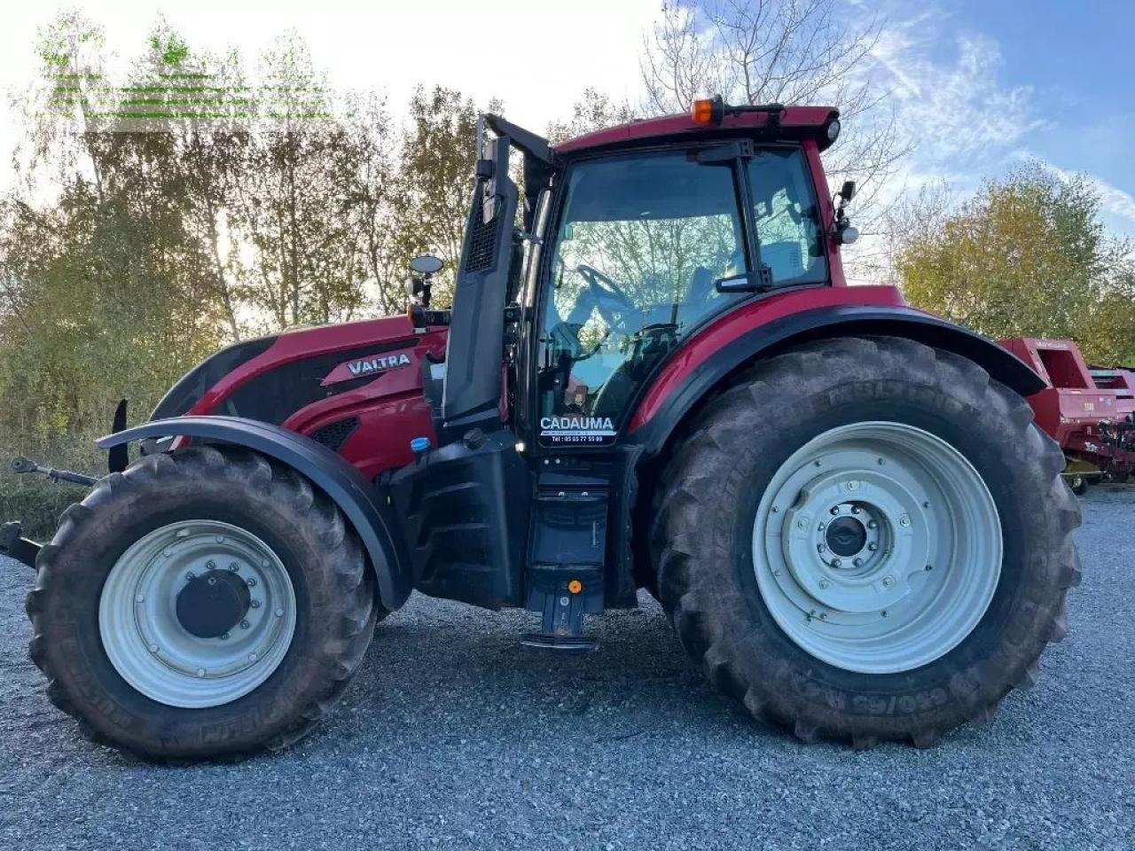 Valtra t 214 direct smarttouch Direct - Farm tractor: picture 2 Valtra t 214 direct smarttouch Direct - Farm tractor: picture 2