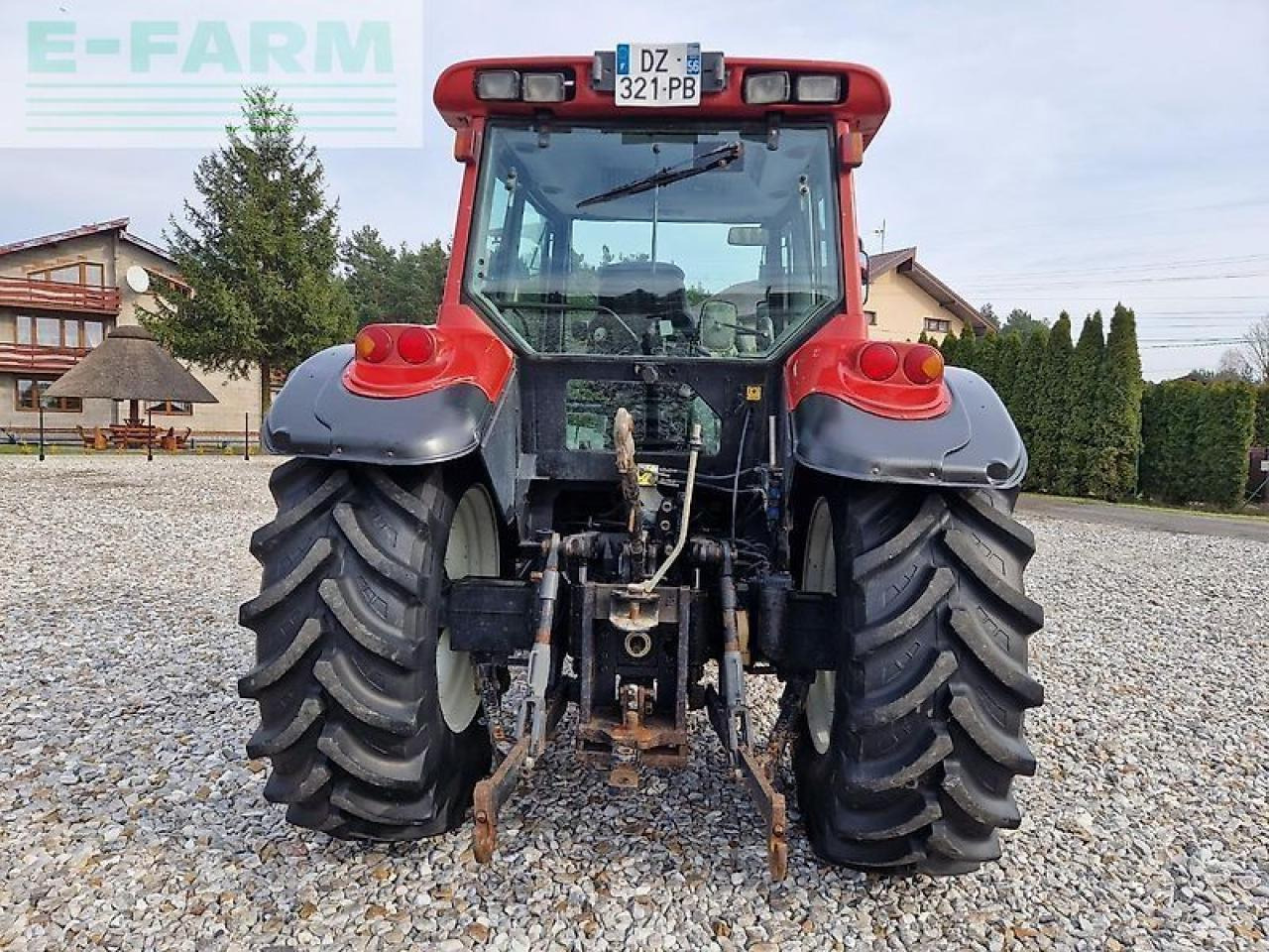 Valtra t120 - Farm tractor: picture 4 Valtra t120 - Farm tractor: picture 4