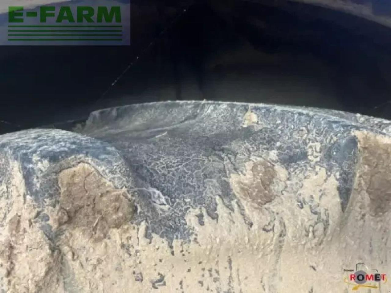 Farm tractor Valtra t174: picture 9