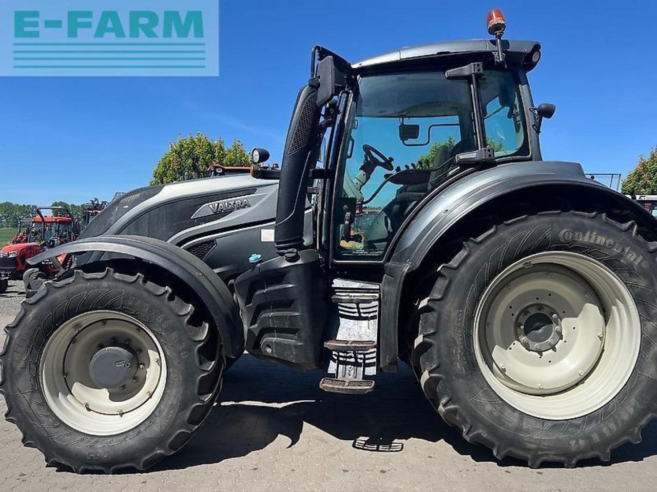 Valtra t174es - Farm tractor: picture 1 Valtra t174es - Farm tractor: picture 1