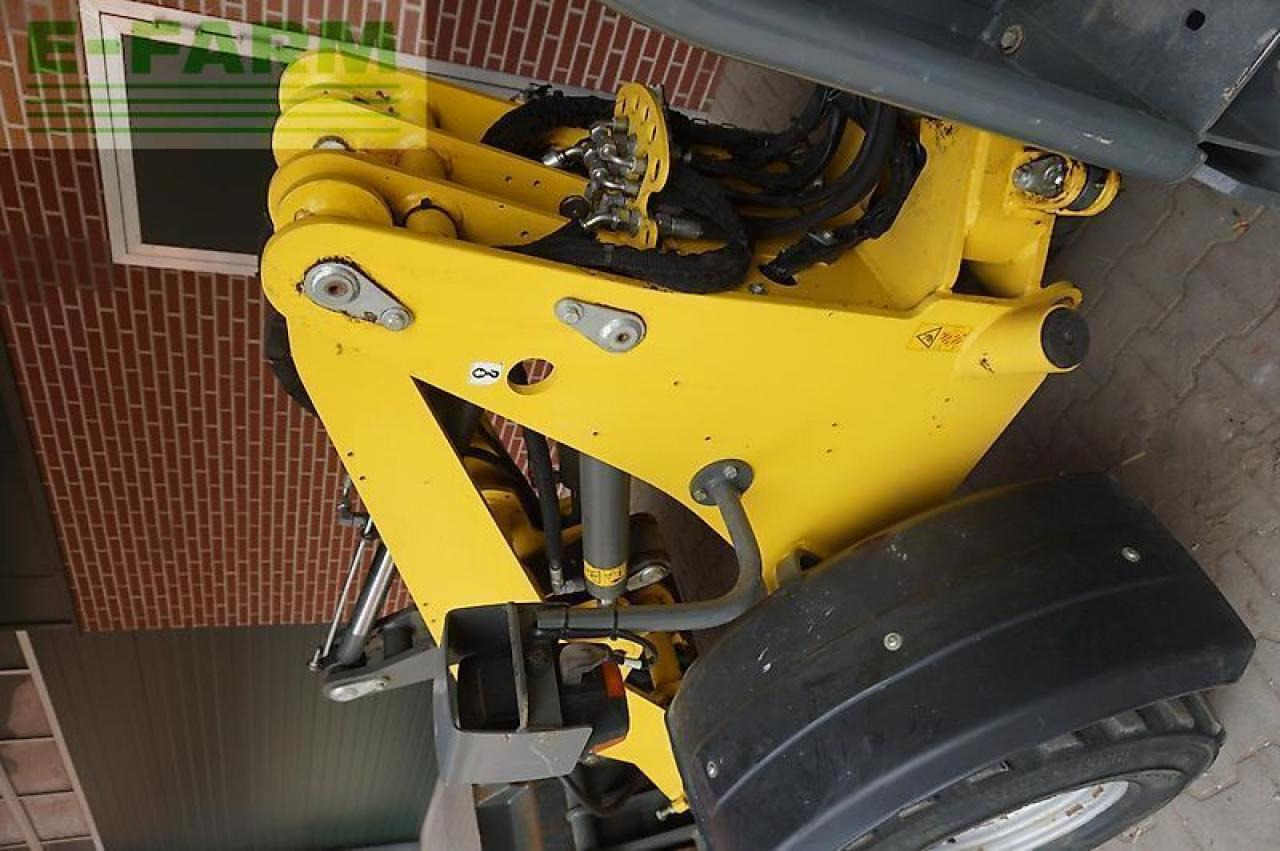 Weidemann wacker wl32 - Mini excavator: picture 5 Weidemann wacker wl32 - Mini excavator: picture 5