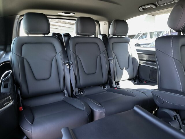 MERCEDES-BENZ EQV 300 Avantgarde Line,lang,7Sitze,2xKlima,LED - Minibus, Electric bus: picture 3 MERCEDES-BENZ EQV 300 Avantgarde Line,lang,7Sitze,2xKlima,LED - Minibus, Electric bus: picture 3
