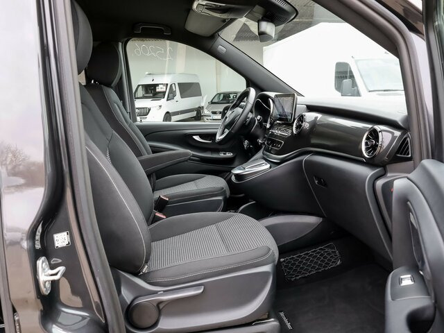 Passenger van, Electric van MERCEDES-BENZ EQV 300 lang,8Sitzer,2xSchiebetür,360°Kamera...: picture 6