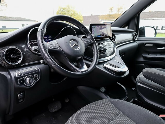 Passenger van, Electric van MERCEDES-BENZ EQV 300 lang,8Sitzer,2xSchiebetür,360°Kamera...: picture 8