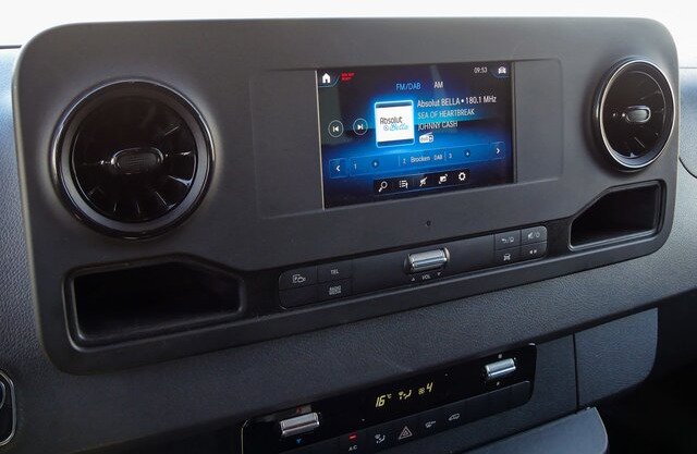 MERCEDES-BENZ Sprinter 214 CDI Kasten,3924,MBUX,Kamera... - Small van: picture 5 MERCEDES-BENZ Sprinter 214 CDI Kasten,3924,MBUX,Kamera... - Small van: picture 5