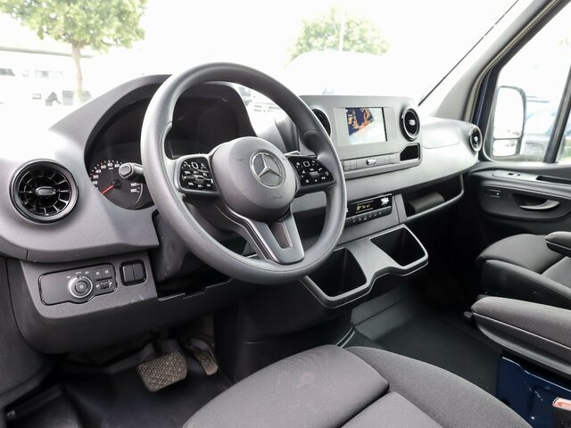 MERCEDES-BENZ Sprinter 315 CDI Maxi KombiTourer,8Sitze,Kamera... - Minibus, Passenger van: picture 4 MERCEDES-BENZ Sprinter 315 CDI Maxi KombiTourer,8Sitze,Kamera... - Minibus, Passenger van: picture 4