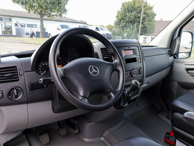 MERCEDES-BENZ Sprinter 316CDI DOKA,Allrad,AHK,Standhzg.... - Open body delivery van, Combi van: picture 4 MERCEDES-BENZ Sprinter 316CDI DOKA,Allrad,AHK,Standhzg.... - Open body delivery van, Combi van: picture 4