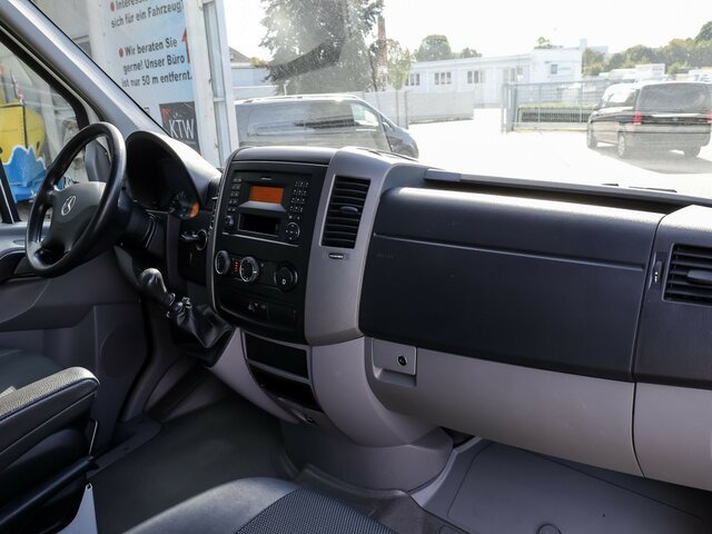 MERCEDES-BENZ Sprinter 316CDI DOKA,Allrad,AHK,Standhzg.... - Open body delivery van, Combi van: picture 3 MERCEDES-BENZ Sprinter 316CDI DOKA,Allrad,AHK,Standhzg.... - Open body delivery van, Combi van: picture 3