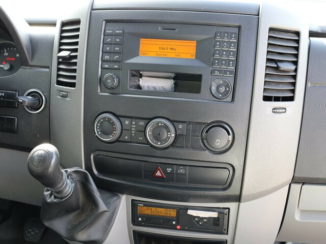 MERCEDES-BENZ Sprinter 316CDI DOKA,Allrad,AHK,TCO,Standhzg.... - Curtain side van, Combi van: picture 5 MERCEDES-BENZ Sprinter 316CDI DOKA,Allrad,AHK,TCO,Standhzg.... - Curtain side van, Combi van: picture 5