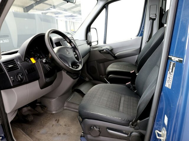 MERCEDES-BENZ Sprinter 316CDI DOKA,Allrad,Klima - Open body delivery van, Combi van: picture 2 MERCEDES-BENZ Sprinter 316CDI DOKA,Allrad,Klima - Open body delivery van, Combi van: picture 2