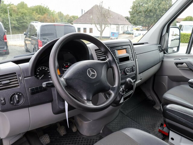 MERCEDES-BENZ Sprinter 316CDI DOKA,Allrad,Klima... - Curtain side van, Combi van: picture 4 MERCEDES-BENZ Sprinter 316CDI DOKA,Allrad,Klima... - Curtain side van, Combi van: picture 4