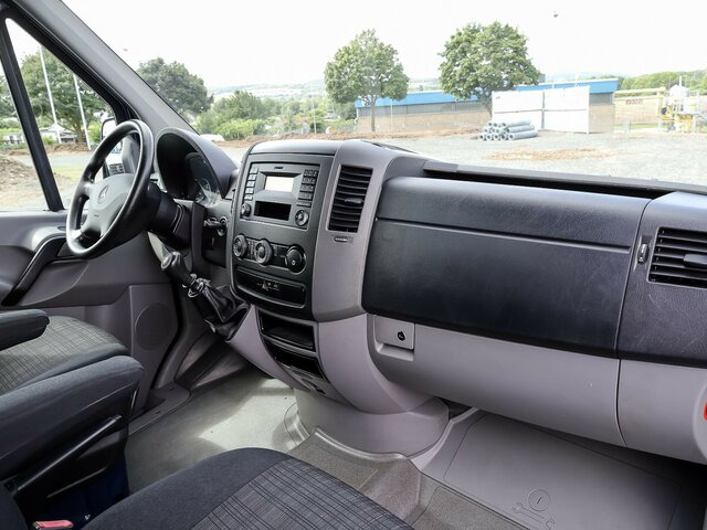 MERCEDES-BENZ Sprinter 316CDI DOKA,Allrad,Klima - Open body delivery van, Combi van: picture 3 MERCEDES-BENZ Sprinter 316CDI DOKA,Allrad,Klima - Open body delivery van, Combi van: picture 3