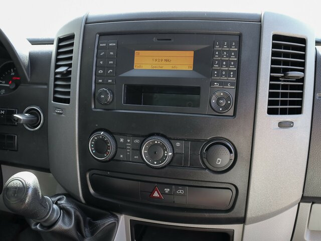 MERCEDES-BENZ Sprinter 316CDI DOKA,Allrad,Klima,Standhzg.... - Open body delivery van, Combi van: picture 5 MERCEDES-BENZ Sprinter 316CDI DOKA,Allrad,Klima,Standhzg.... - Open body delivery van, Combi van: picture 5