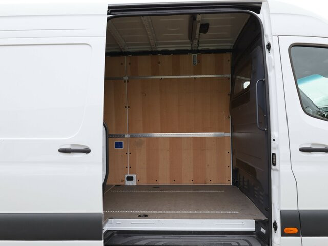 MERCEDES-BENZ Sprinter 317 Maxi,9GTronic,MBUX,Kamera... - Panel van: picture 2 MERCEDES-BENZ Sprinter 317 Maxi,9GTronic,MBUX,Kamera... - Panel van: picture 2