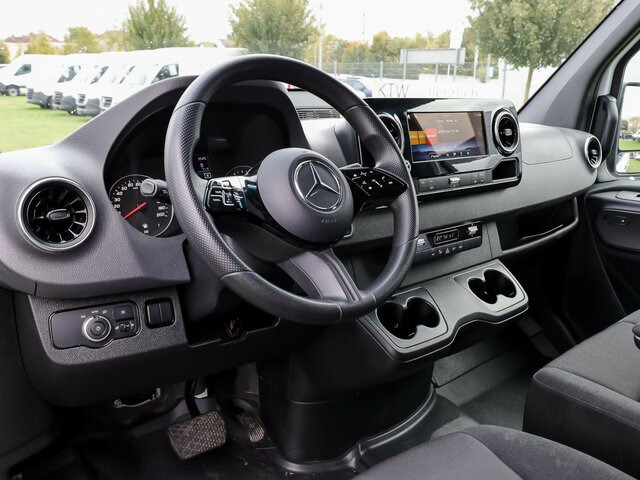 MERCEDES-BENZ Sprinter 317 Maxi,9GTronic,MBUX,Kamera... - Panel van: picture 5 MERCEDES-BENZ Sprinter 317 Maxi,9GTronic,MBUX,Kamera... - Panel van: picture 5