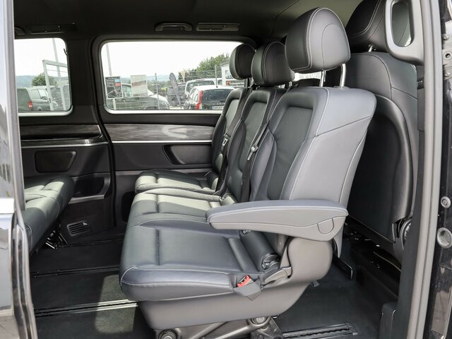 MERCEDES-BENZ V 300 Avantgarde Extralang,Allrad,2Schiebetüren - Minibus, Passenger van: picture 5 MERCEDES-BENZ V 300 Avantgarde Extralang,Allrad,2Schiebetüren - Minibus, Passenger van: picture 5