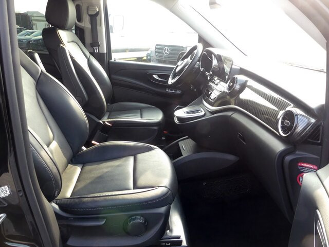 MERCEDES-BENZ V 300 Edition Extralang,2xSchiebetür el,8Sitzer - Minibus, Passenger van: picture 3 MERCEDES-BENZ V 300 Edition Extralang,2xSchiebetür el,8Sitzer - Minibus, Passenger van: picture 3
