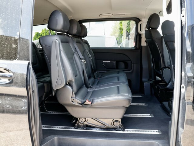 MERCEDES-BENZ V 300 Edition Extralang,2xSchiebetür el.,8Sitzer - Passenger van: picture 2 MERCEDES-BENZ V 300 Edition Extralang,2xSchiebetür el.,8Sitzer - Passenger van: picture 2
