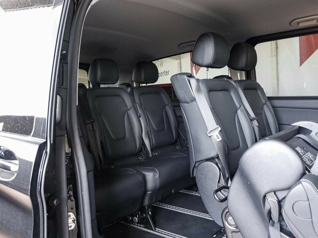 MERCEDES-BENZ V 300 Edition Extralang,2xSchiebetür el.,8Sitzer - Passenger van: picture 3 MERCEDES-BENZ V 300 Edition Extralang,2xSchiebetür el.,8Sitzer - Passenger van: picture 3