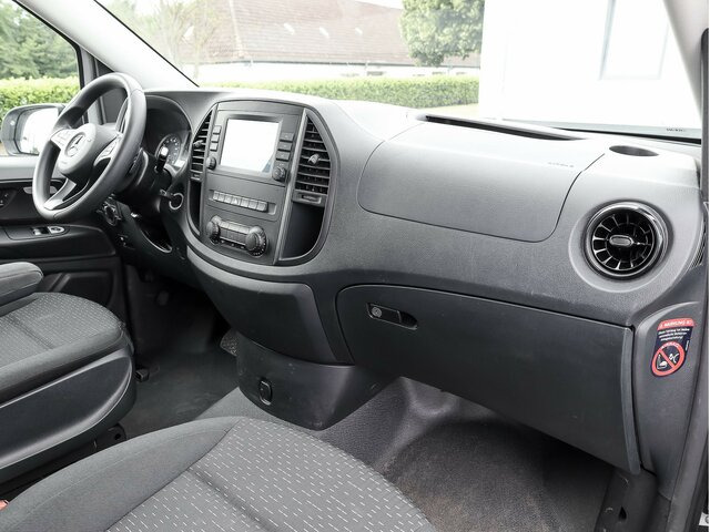 MERCEDES-BENZ Vito 114 TourerPro,Extralang,AMF Rollstuhlrampe... - Minibus, Passenger van: picture 4 MERCEDES-BENZ Vito 114 TourerPro,Extralang,AMF Rollstuhlrampe... - Minibus, Passenger van: picture 4