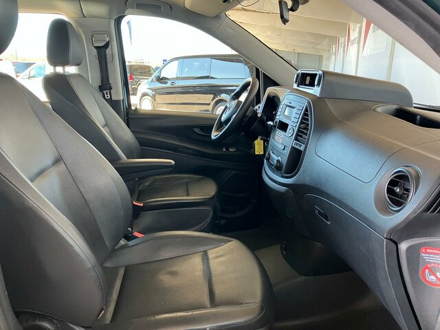 MERCEDES-BENZ Vito 116 TourerPro,lang,Allrad,8Sitzer,Automatik - Minibus, Passenger van: picture 4 MERCEDES-BENZ Vito 116 TourerPro,lang,Allrad,8Sitzer,Automatik - Minibus, Passenger van: picture 4